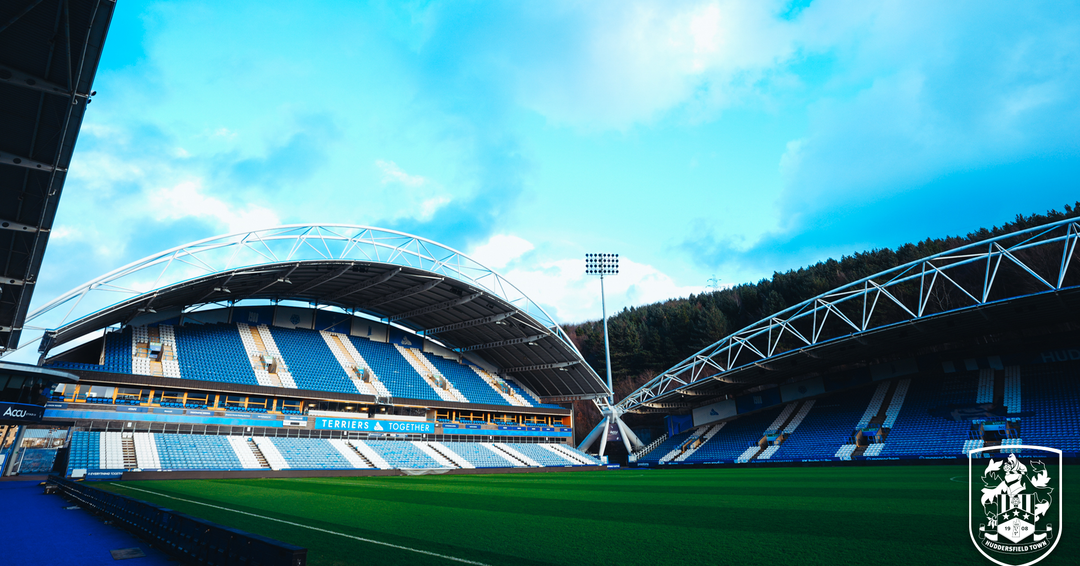 SPIELPLAN 2026/27 VON BRADFORD CITY, ANPFIFF UM 12:30 UHR
