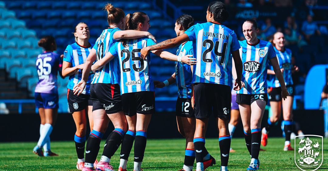 TOWN WOMEN: ALLE HEIMSPIELKARTEN FÜR 2026/27 JETZT ERHÄLTLICH!
